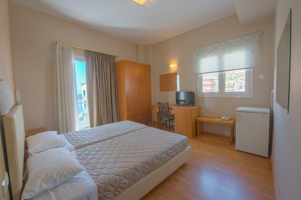 Grand Olympic Hotel Loutraki Zewnętrze zdjęcie